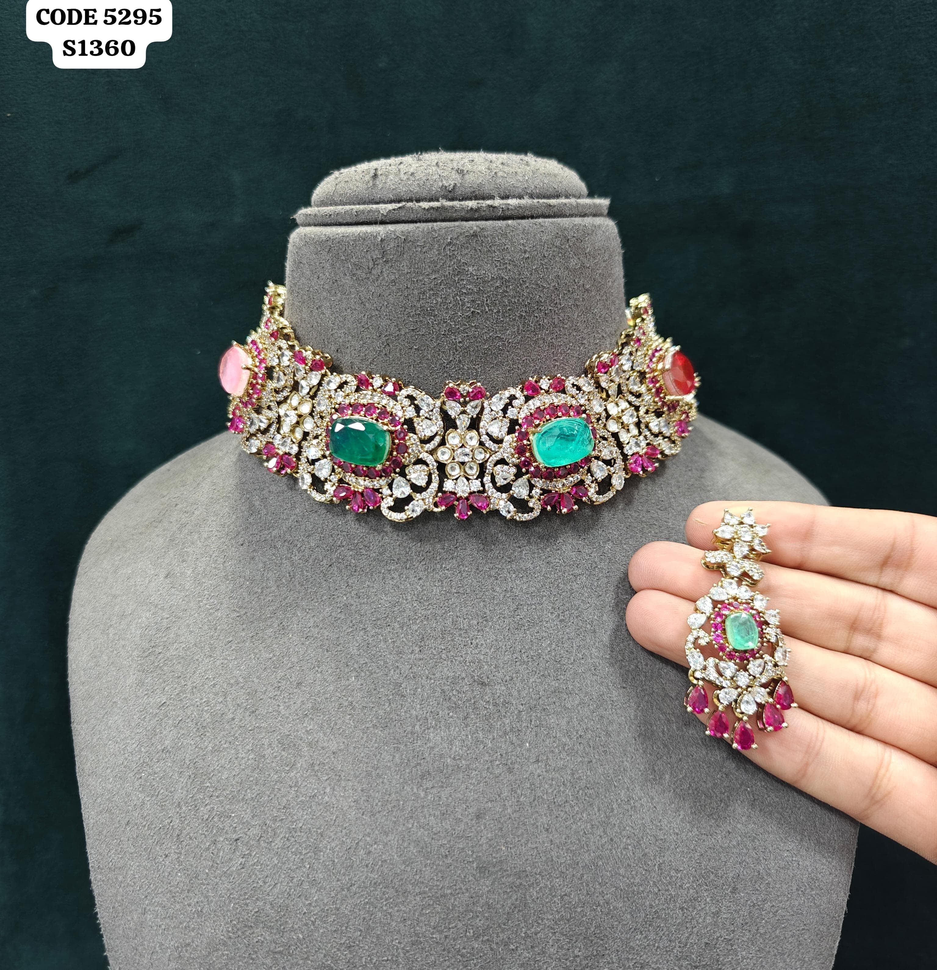Necklace Set 060